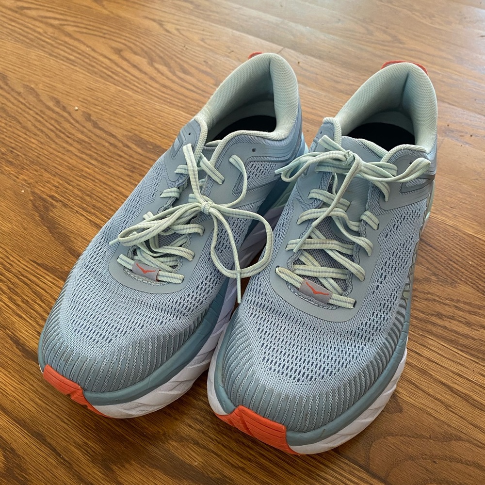 Hoka One One Bondi 7